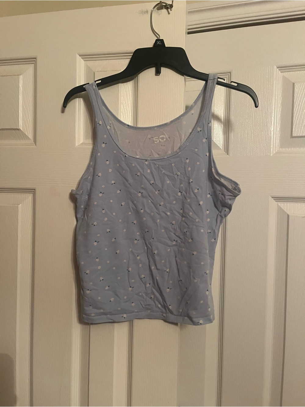 SO Light Blue Floral Scoop Neck Tank Top